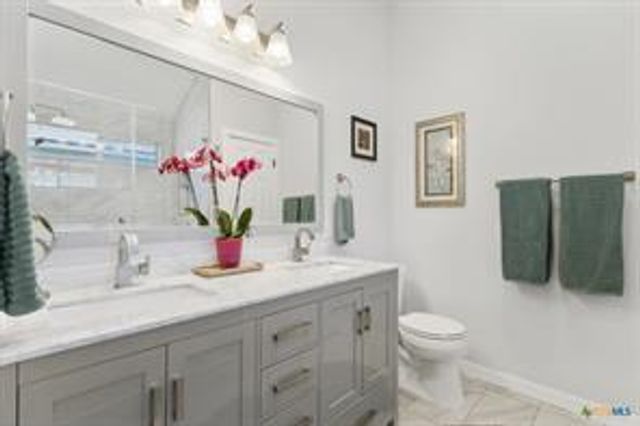 293 Donatello ST, Kyle, TX 78640