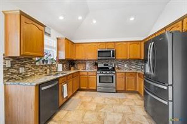 293 Donatello ST, Kyle, TX 78640