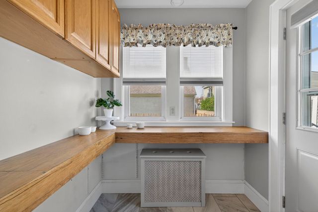 405 Hill Street, Manchester, NH 03102