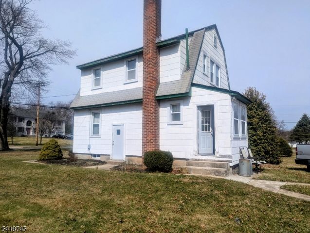70 N Hillside Ave, Roxbury Twp., NJ 07847