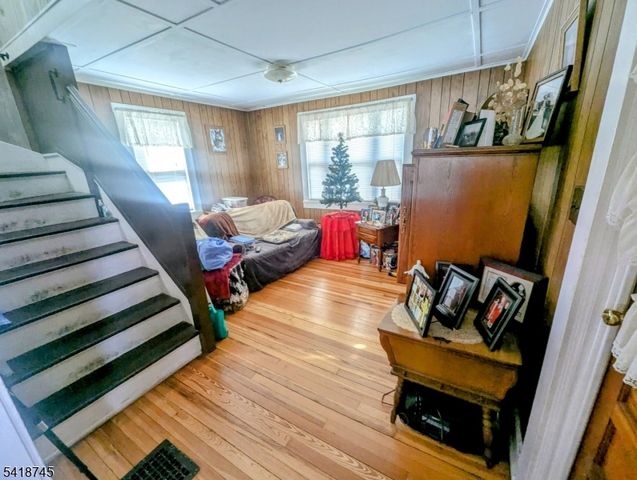 70 N Hillside Ave, Roxbury Twp., NJ 07847