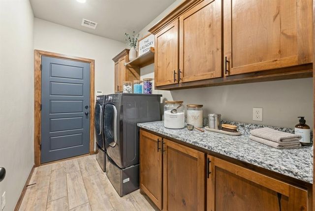 11625 NW 104th Street, Yukon, OK 73099