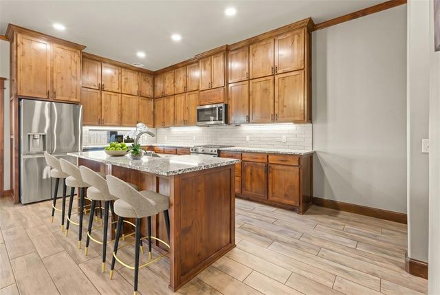 11625 NW 104th Street, Yukon, OK 73099