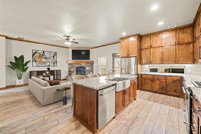 11625 NW 104th Street, Yukon, OK 73099