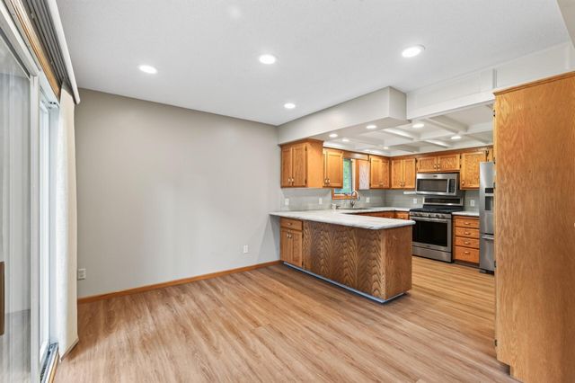 820 86th Lane NW, Coon Rapids, MN 55433