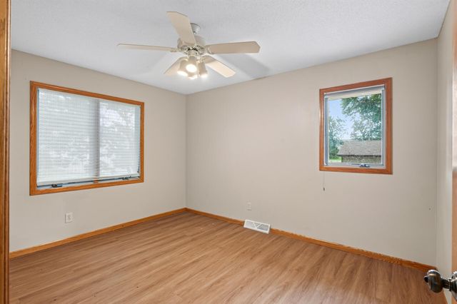 820 86th Lane NW, Coon Rapids, MN 55433