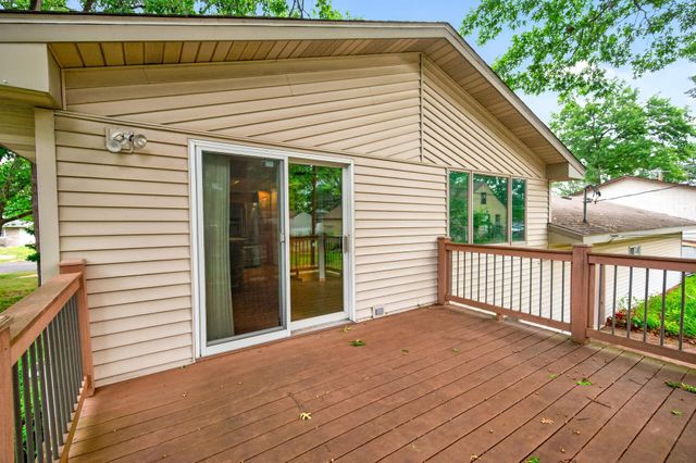 820 86th Lane NW, Coon Rapids, MN 55433