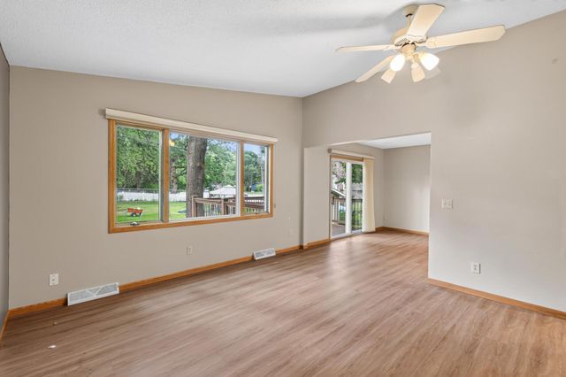 820 86th Lane NW, Coon Rapids, MN 55433