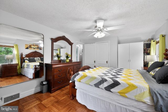 506 W SOUTH AVE, Glenolden, PA 19036