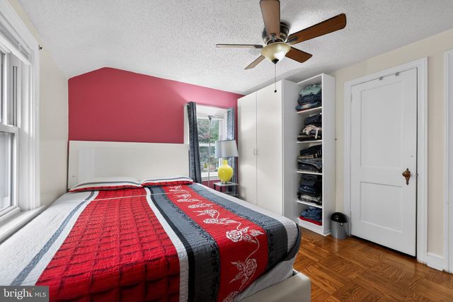506 W SOUTH AVE, Glenolden, PA 19036