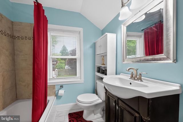 506 W SOUTH AVE, Glenolden, PA 19036