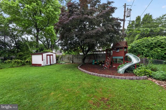 506 W SOUTH AVE, Glenolden, PA 19036