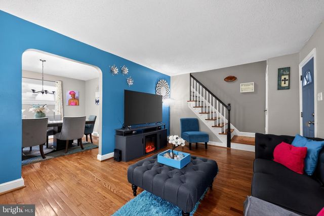 506 W SOUTH AVE, Glenolden, PA 19036