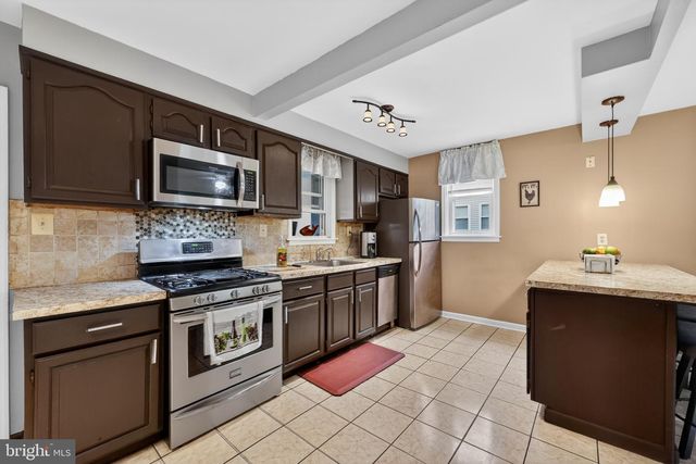 506 W SOUTH AVE, Glenolden, PA 19036