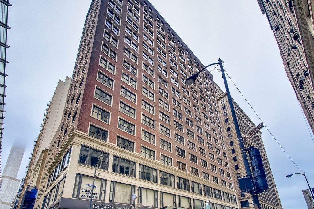 5 N Wabash Avenue 1402, Chicago, IL 60602