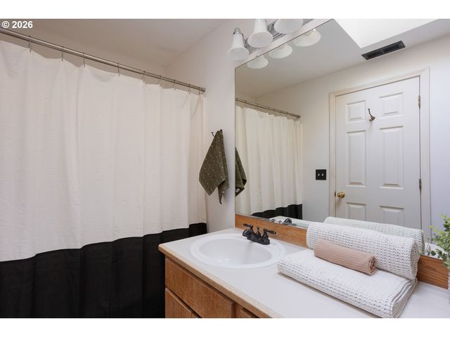 10918 Ne 98TH Cir, Vancouver, WA 98662