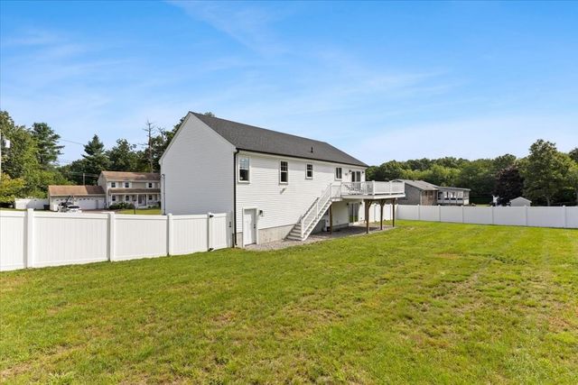 29 Phyllis Rd, Taunton, MA 02780
