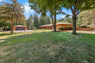 5955 E South Prairie Drive, Morris, IL 60450