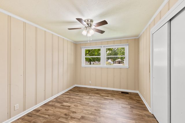 1704 Woodside Dr, Springfield, TN 37172