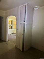 722 E Ridgeway Avenue, Flint, MI 48505