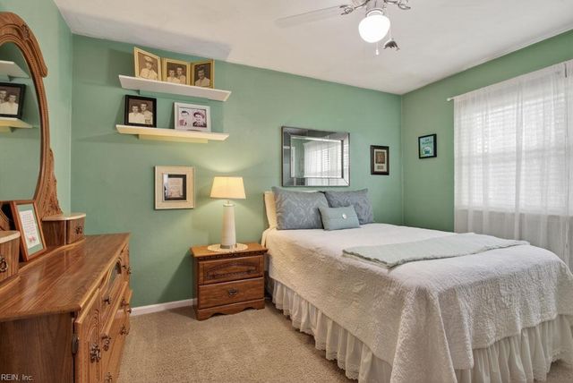 216 S Newtown RD, Virginia Beach, VA 23462