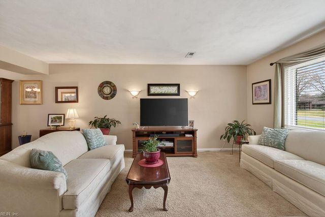 216 S Newtown RD, Virginia Beach, VA 23462