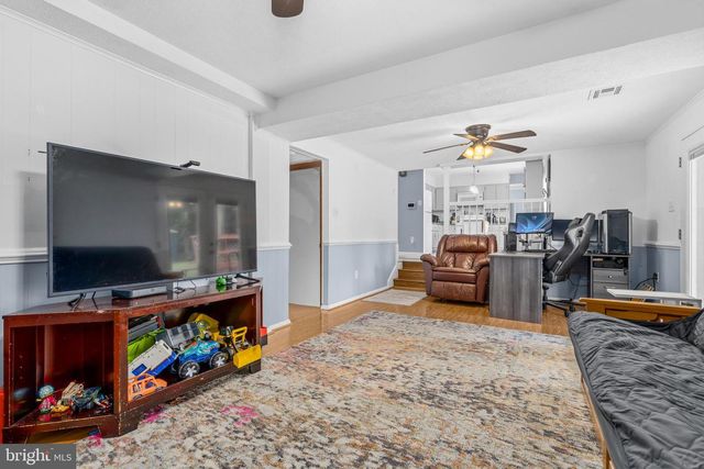 6675 OAKWOOD CIR, Indian Head, MD 20640