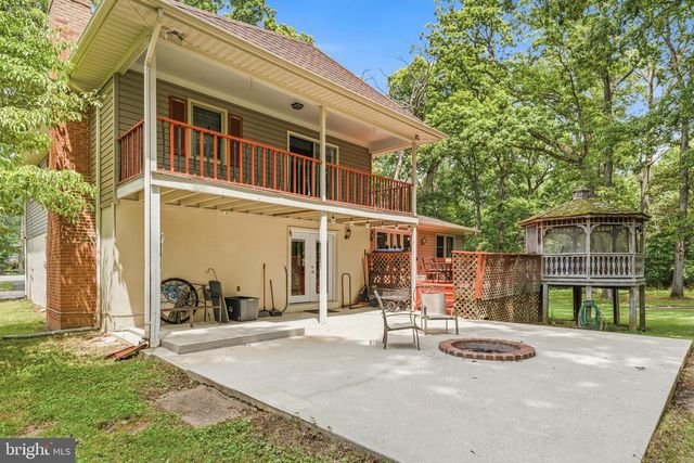 6675 OAKWOOD CIR, Indian Head, MD 20640