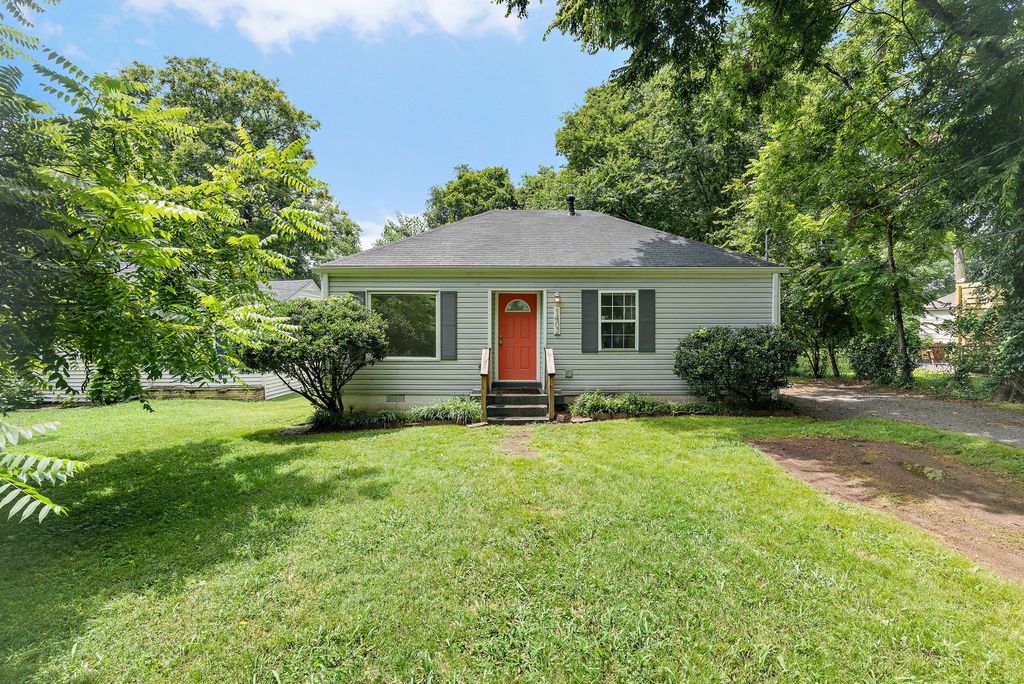 1402 Jewell St, Nashville, TN 37207