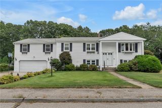 15 Driftwood Drive, Coventry, RI 02816