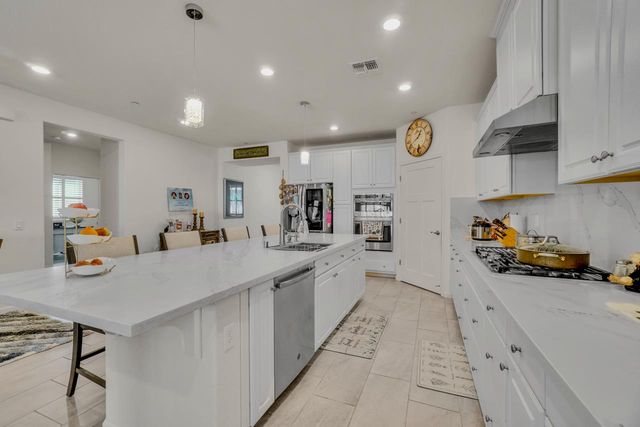 9257 Vervain Way, Sacramento, CA 95829