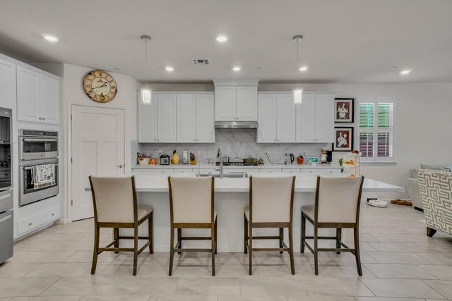 9257 Vervain Way, Sacramento, CA 95829
