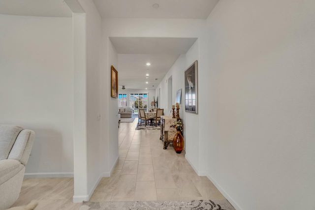 9257 Vervain Way, Sacramento, CA 95829