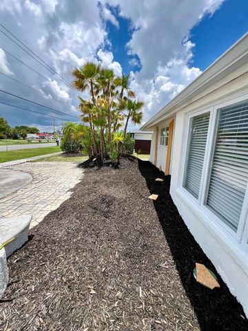 4708 Orange Grove BLVD, North Fort Myers, FL 33903