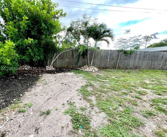 4708 Orange Grove BLVD, North Fort Myers, FL 33903