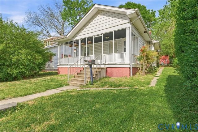 213 N 14th Ave, Hopewell, VA 23860
