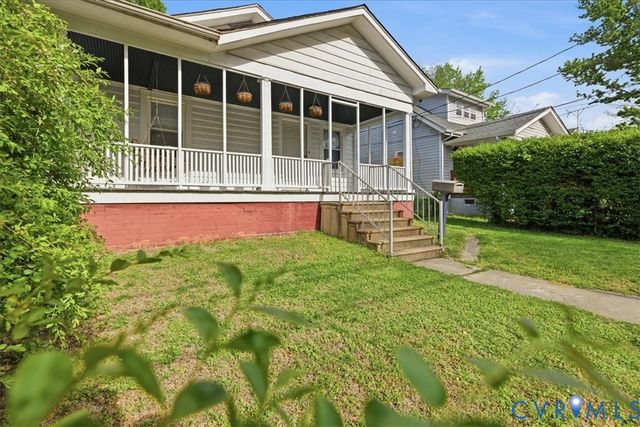 213 N 14th Ave, Hopewell, VA 23860