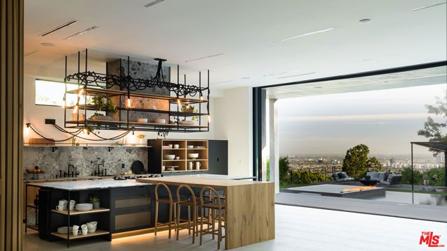 1772 N Crescent Heights Boulevard, Los Angeles, CA 90069