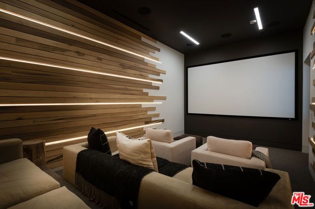 1772 N Crescent Heights Boulevard, Los Angeles, CA 90069