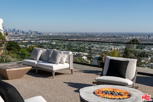 1772 N Crescent Heights Boulevard, Los Angeles, CA 90069