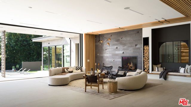 1772 N Crescent Heights Boulevard, Los Angeles, CA 90069