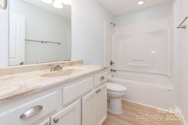 7 McGee Ridge Road, Fairview, NC 28730