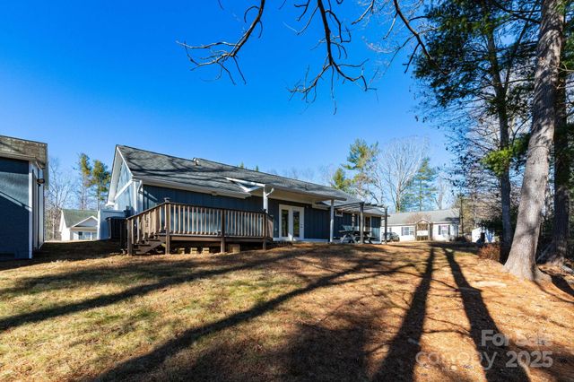 7 McGee Ridge Road, Fairview, NC 28730