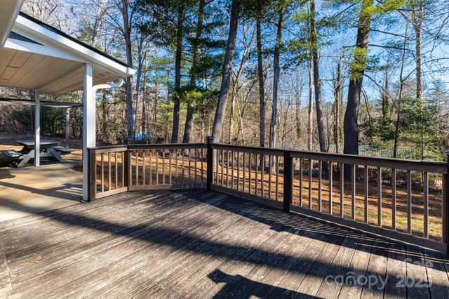 7 McGee Ridge Road, Fairview, NC 28730