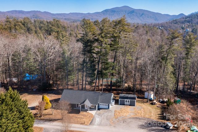 7 McGee Ridge Road, Fairview, NC 28730
