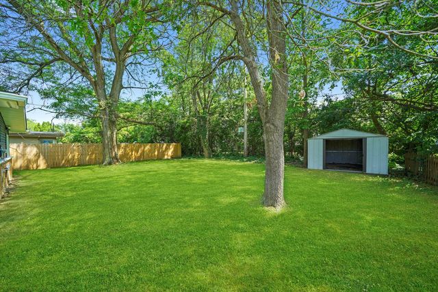423 Lakewood Boulevard, Park Forest, IL 60466