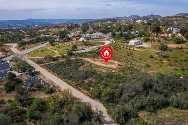 15634 Broad Oaks Rd, El Cajon, CA 92021