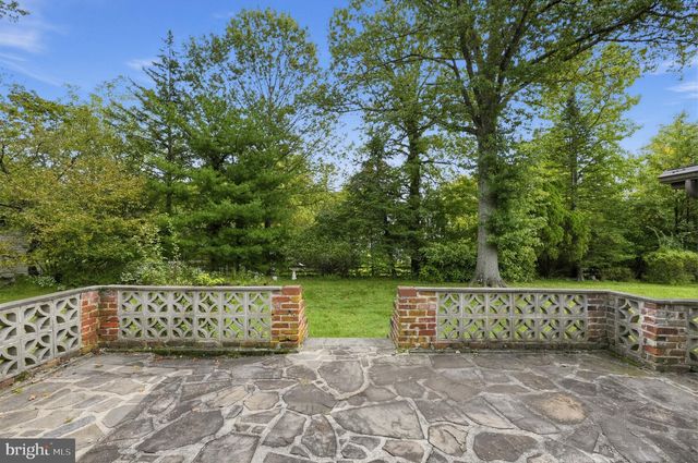 524 TENNIS AVE, Ambler, PA 19002