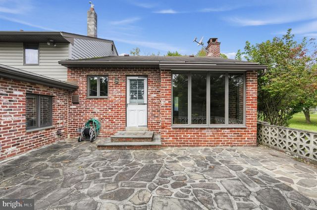524 TENNIS AVE, Ambler, PA 19002