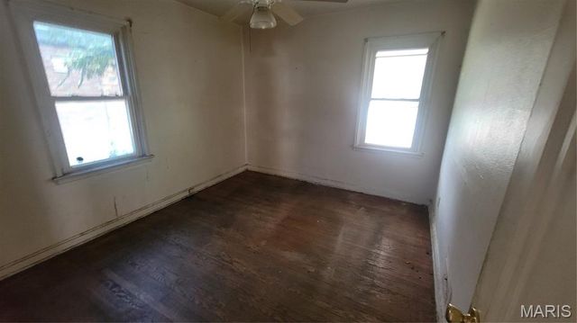 6932 Claremore Drive, St Louis, MO 63121